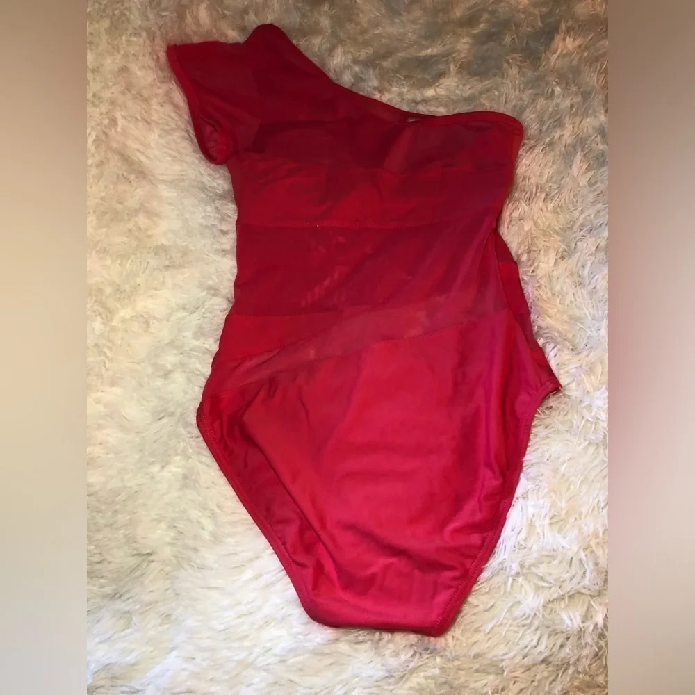 VENUS Red Deep Pink One-Shoulder One Piece Swimsuit